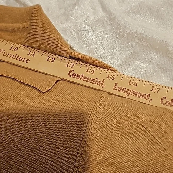 LL Bean womans medium cashmere sweater very good condition - Picture 6 of 10